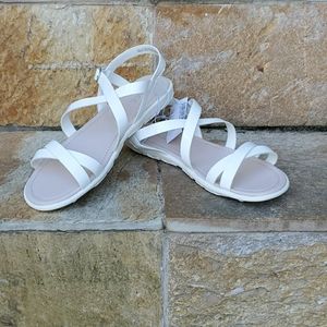 Girls White Sandals NWT 👡 Size: US 5